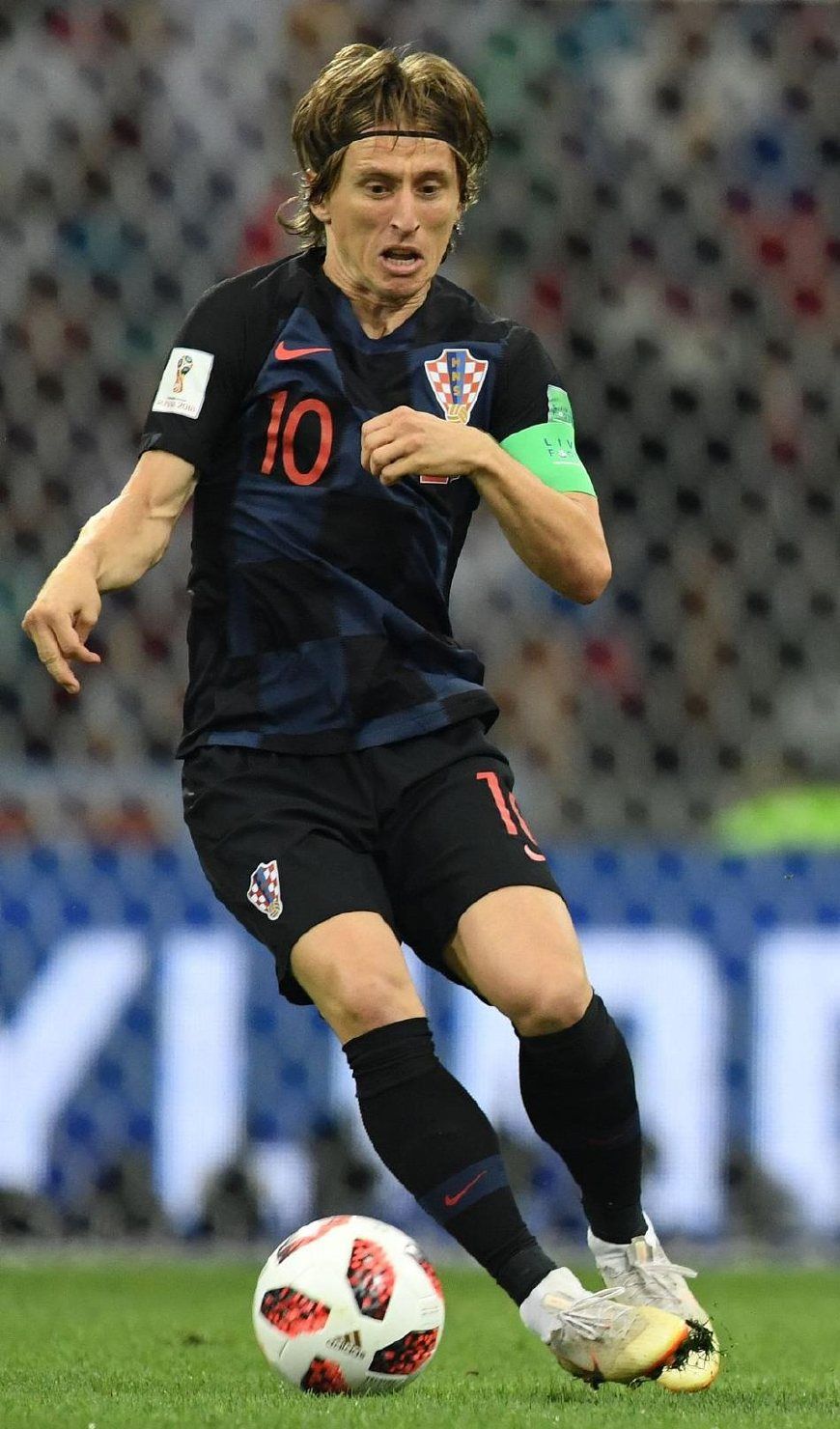 俄罗斯强势晋级，成为黑马争霸欧锦赛