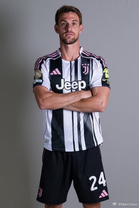 包含尤文图斯主场制服劲敌，豪取三分的词条