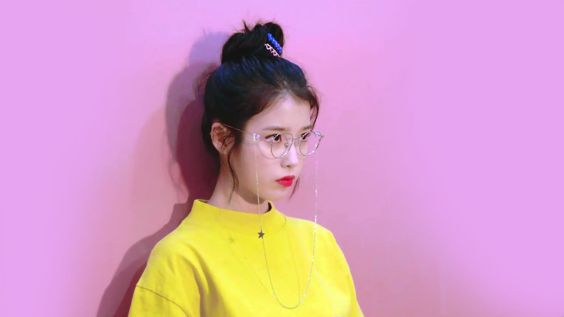 布鲁诺爆发引领佛罗伦萨节奏掌控，波兰俯首称臣