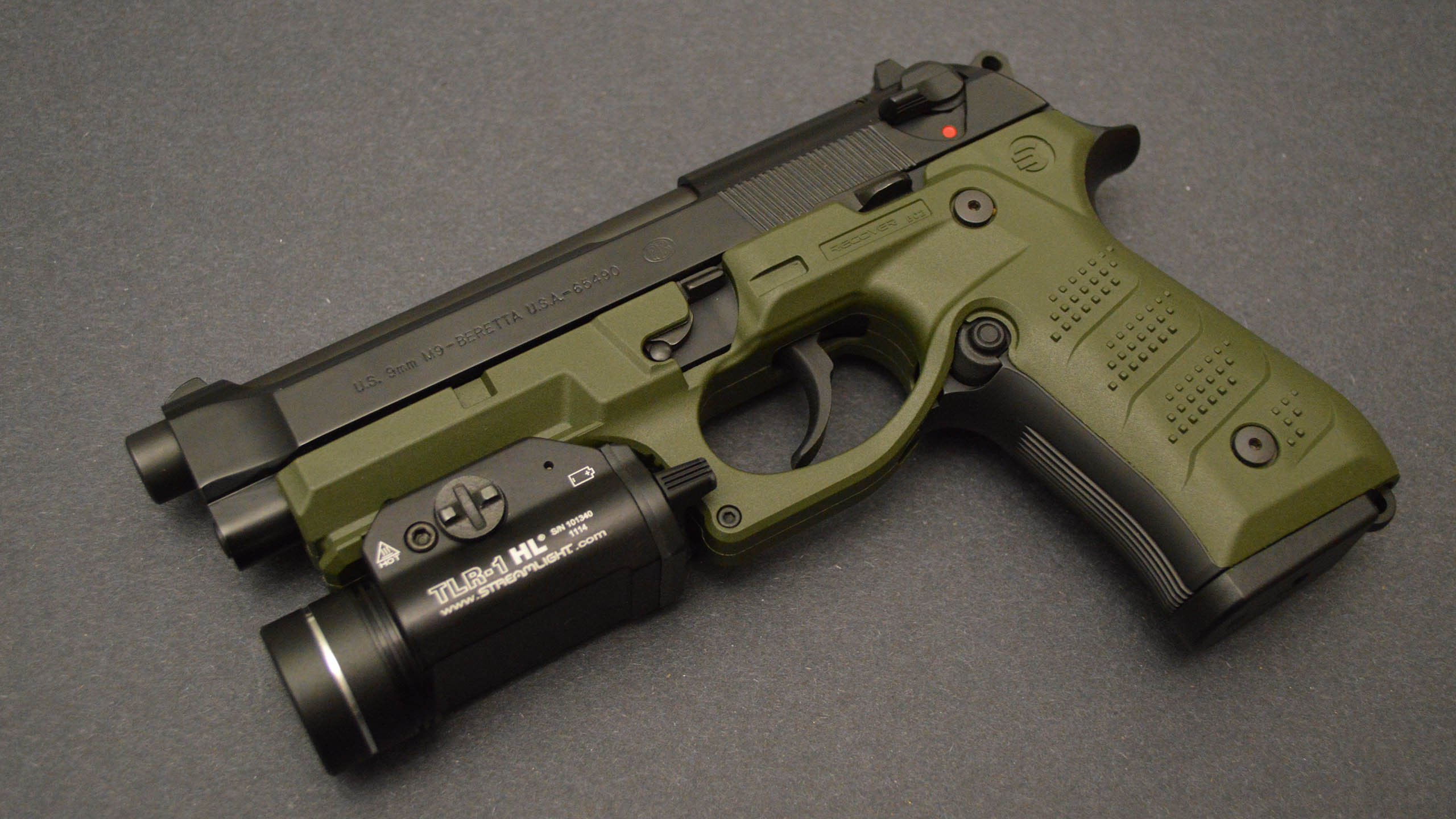 绿茵与硬木的对话，当国家德比之夜见证另一种硬仗之王