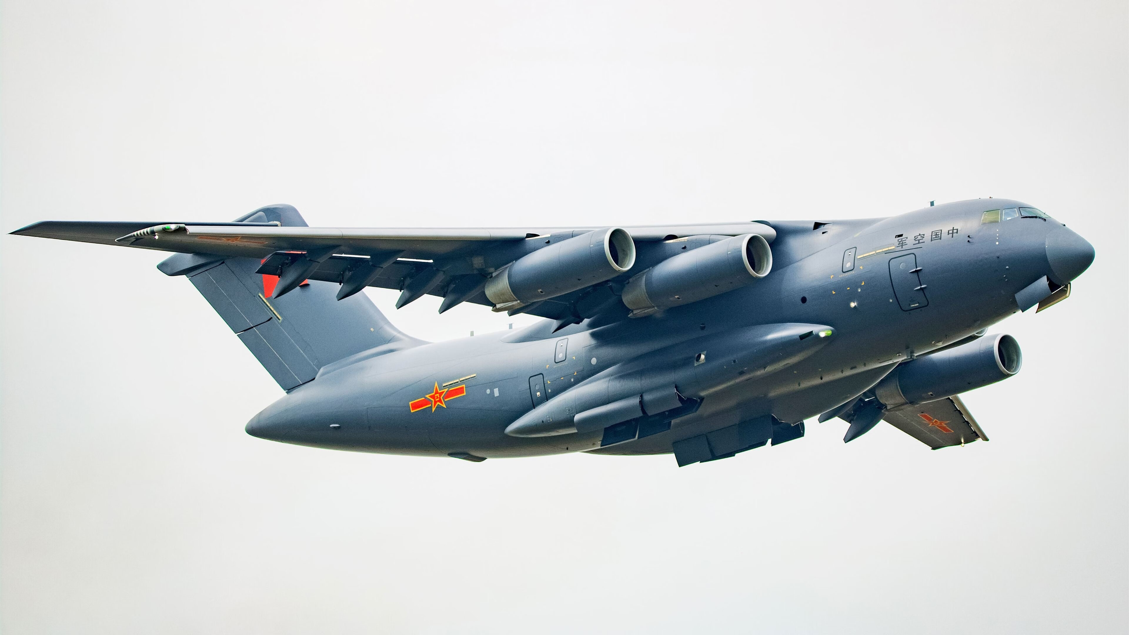 雷火电竞入驻-撕裂黑暗的手术刀，英格拉姆统治级表现助老鹰速胜76人