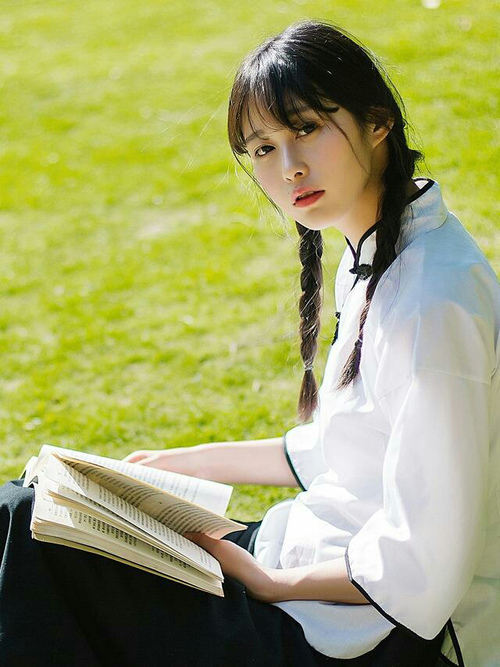 冰封绿茵,一枪破晓