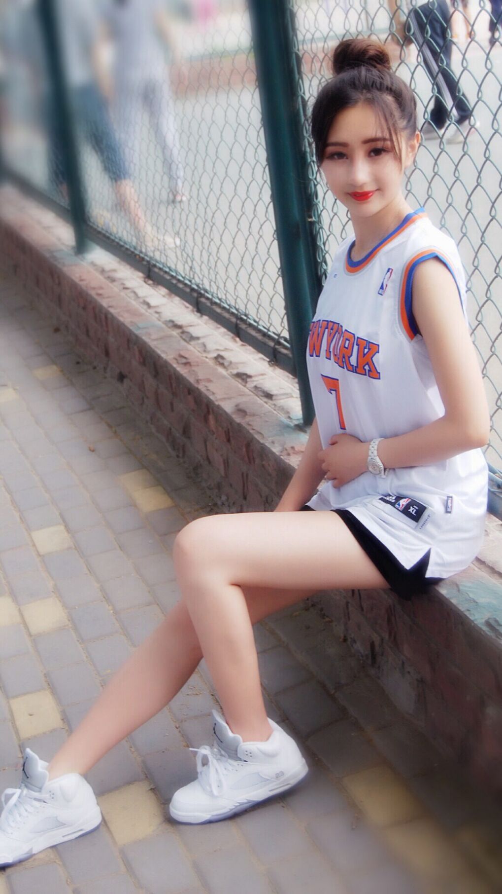 双线狂飙，F1街道赛与辽吉之战的胜利法则